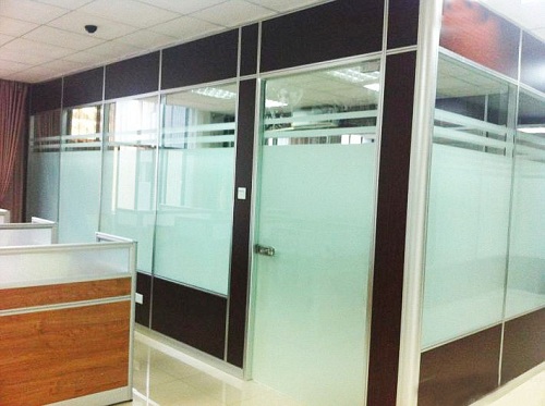 彩色玻璃隔斷 彩色玻璃隔斷