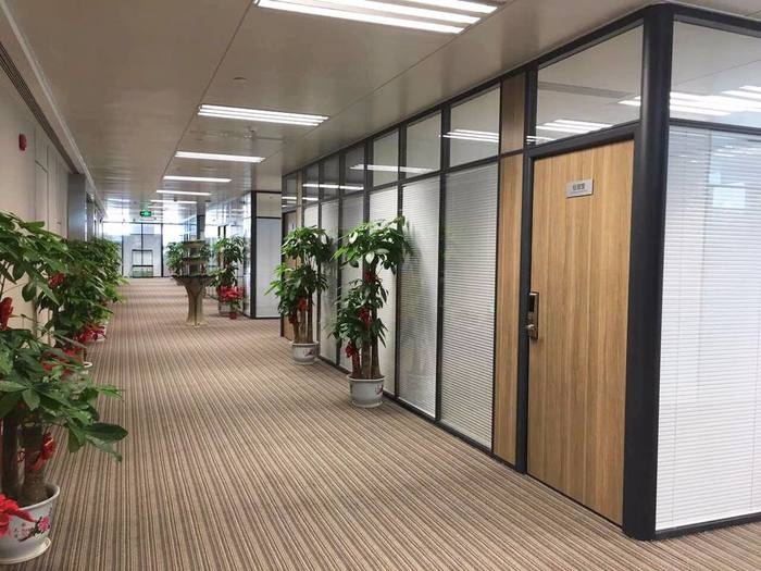 1649_big.jpg 1649_big.jpg